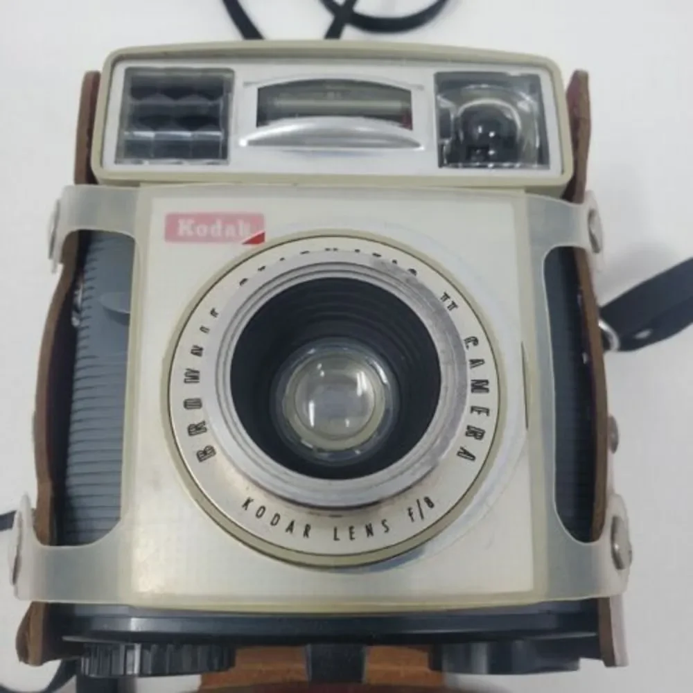 Vintage Kodak Brownie Starmatic II Camera Kodak Lens F/8 Original Case USA Retro
